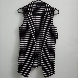 Women's Black & White Vest (Sleeveless Blazer)- S